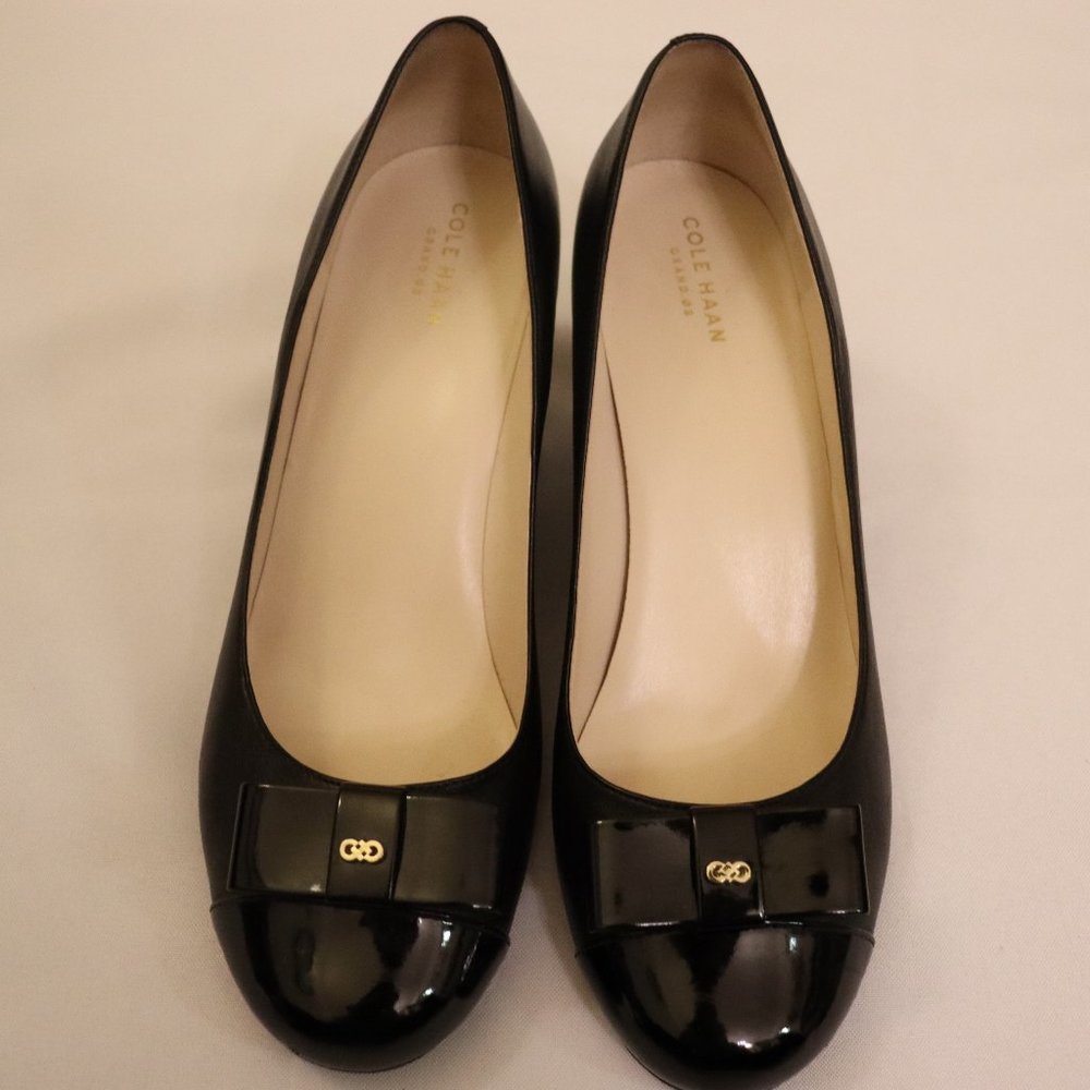 Cole Haan Women's Black Bow Wedges - Size 10